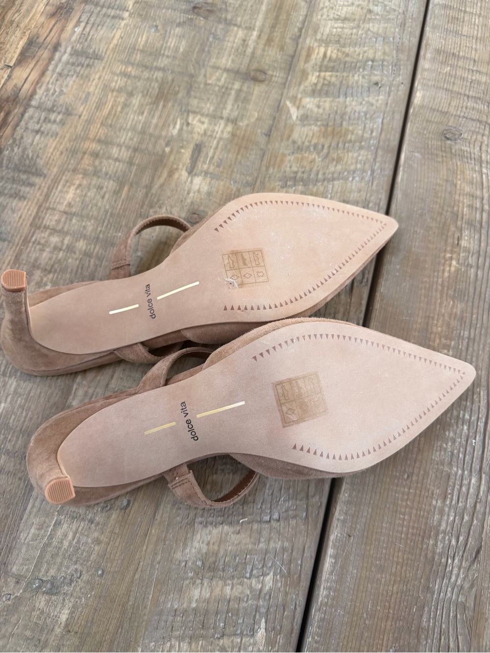 Dolce Vita Tan Suede Pointed Mule with Single Strap - Picture 5 of 5